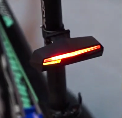 Feu arrière pour vélo intelligent Balmy